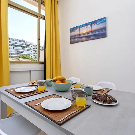 Sunstay Cosy Flat Ii Carlota شقة توريمولينوس